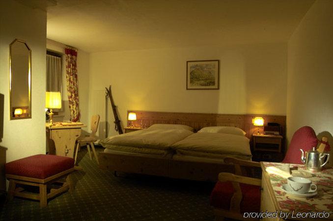 Hotel Bernina Pontresina Pokój zdjęcie