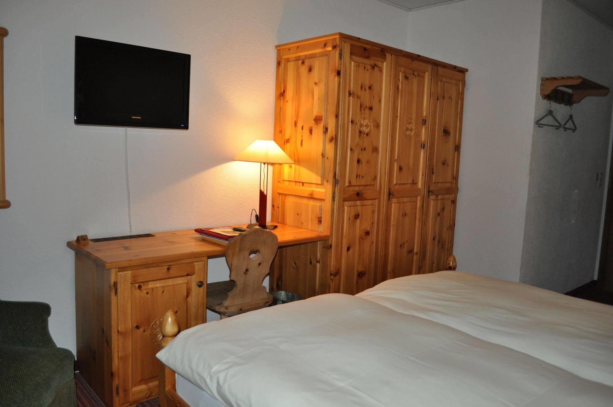 Hotel Bernina Pontresina Zewnętrze zdjęcie